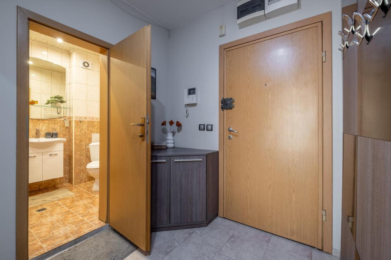 Deja Vu, Cozy & Quiet 1 Bdr Fast Wi-fi * Sofia