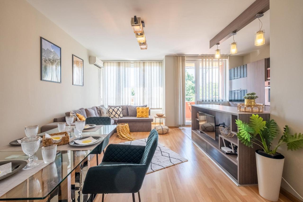 Apartment Deja Vu, Cozy & Quiet 1 Bdr Fast Wi-fi