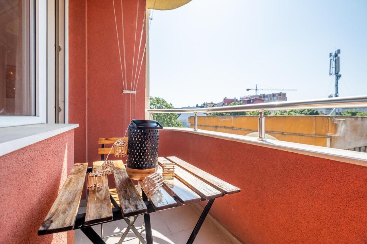 Deja Vu, Cozy & Quiet 1 Bdr Fast Wi-fi Apartment Sofia